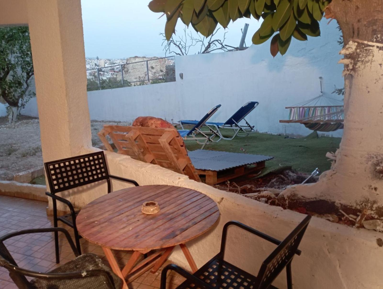 Bibliotheque Vintage Studio & Easy Garden Heraklion  Ngoại thất bức ảnh